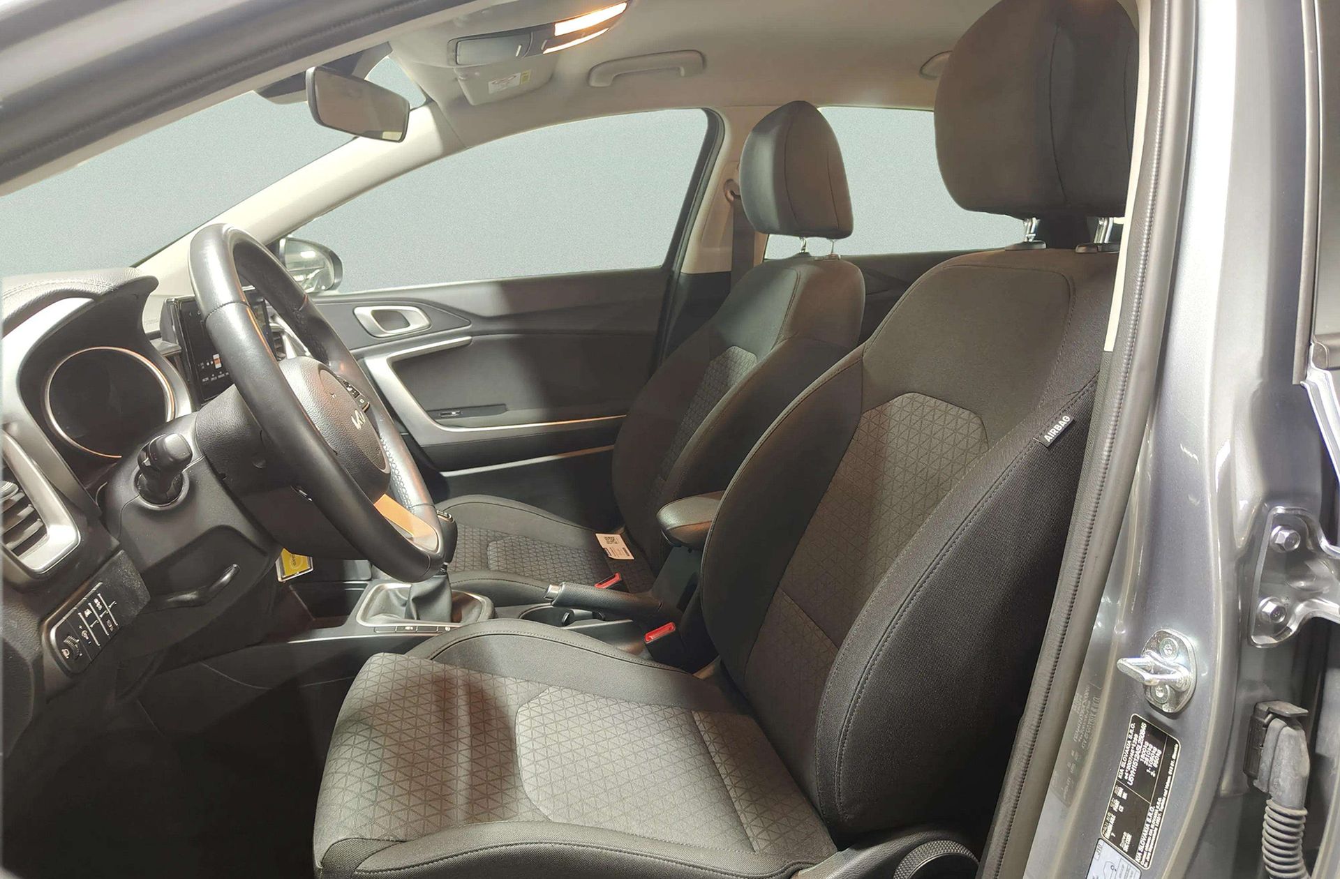 Kia Ceed 1.0 T-GDi Concept - foto 11