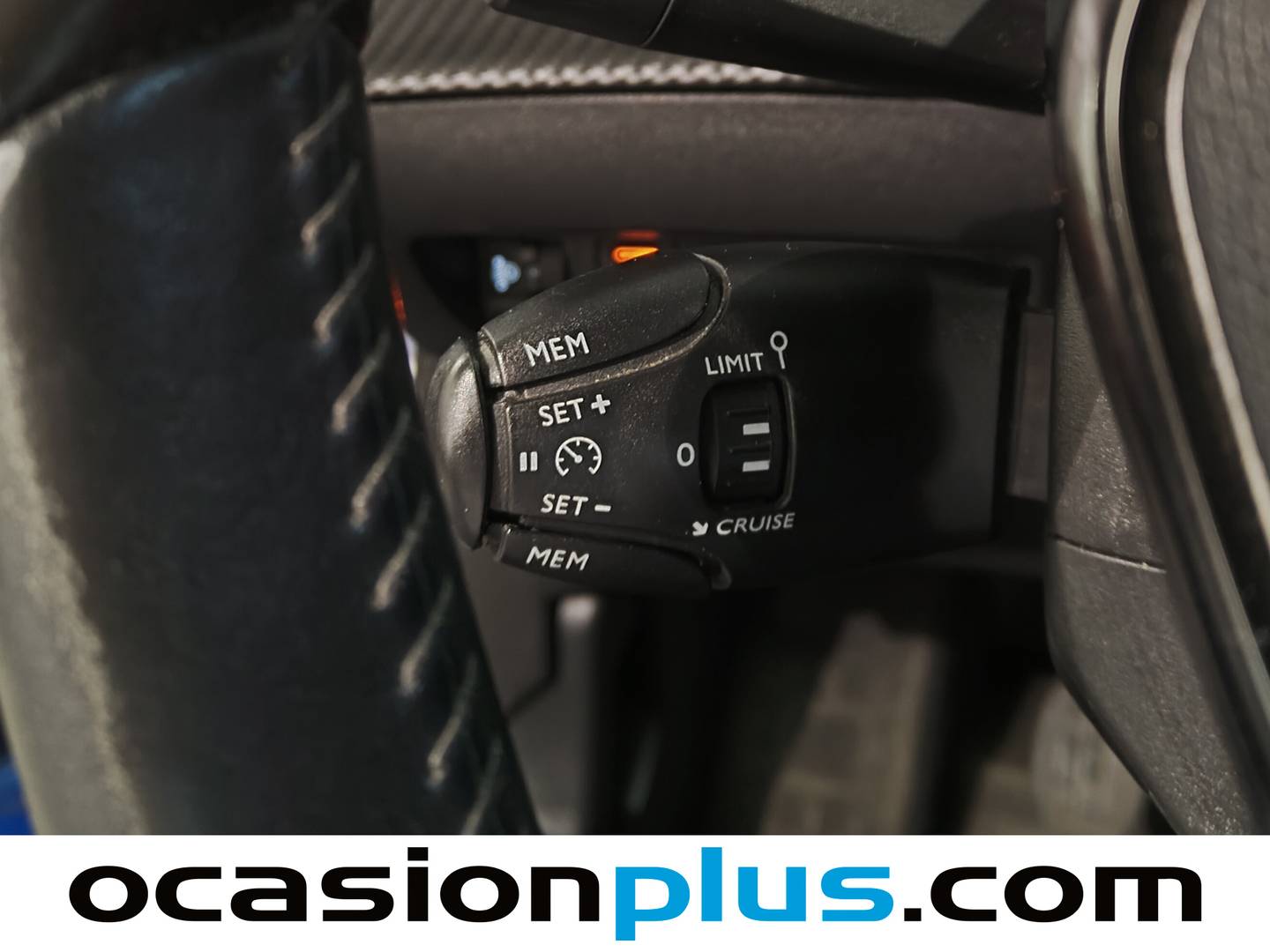 Foto Peugeot 2008 Peugeot 2008 PureTech 130 S&S Allure Pack  (130 CV)