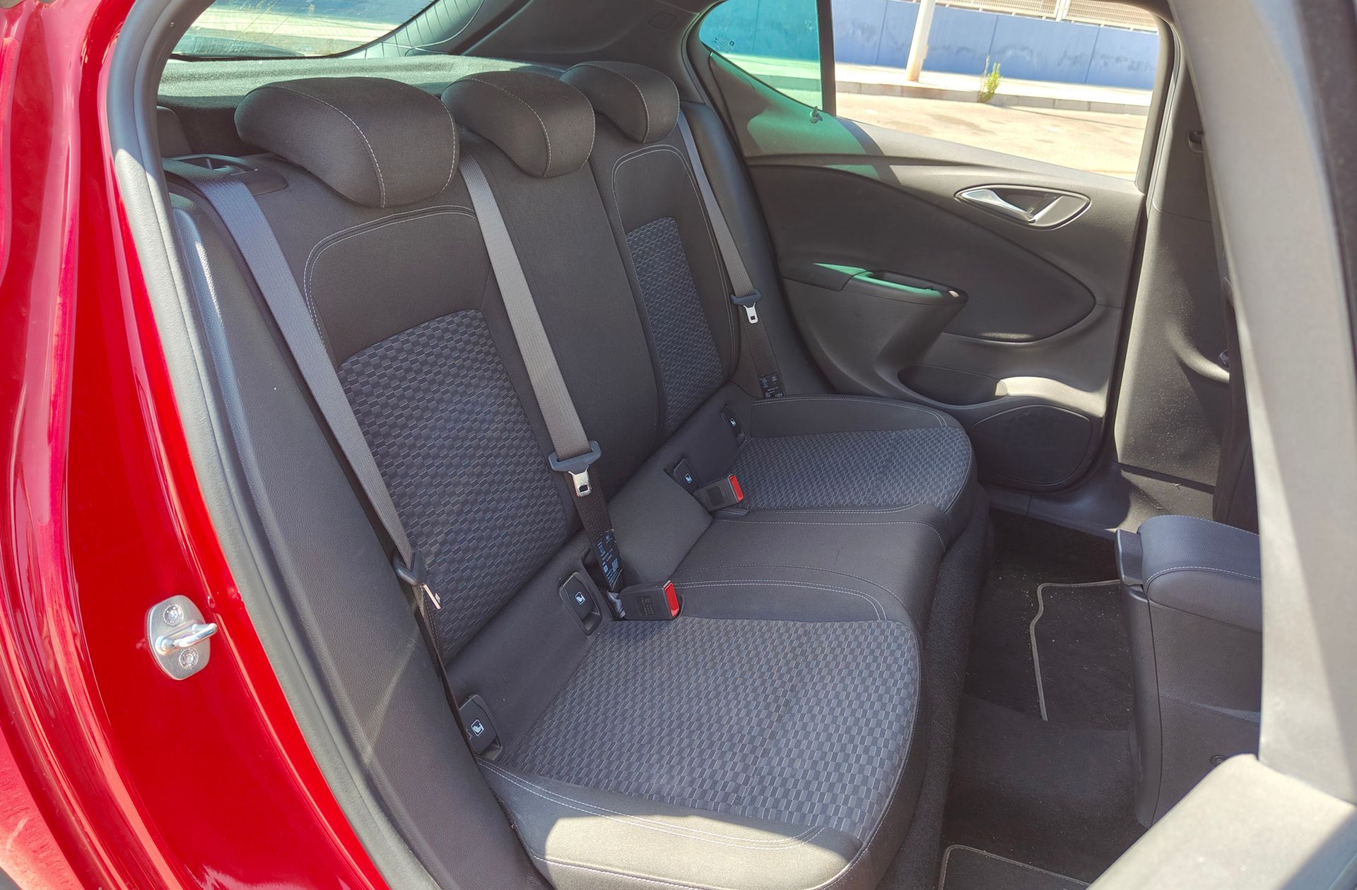 Opel Astra 1.4 Turbo Dynamic - foto 13