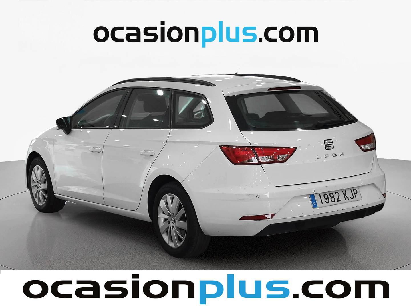 Foto trasera Seat León ST Seat León ST 1.2 TSI S&S Reference (110 CV) izquierda