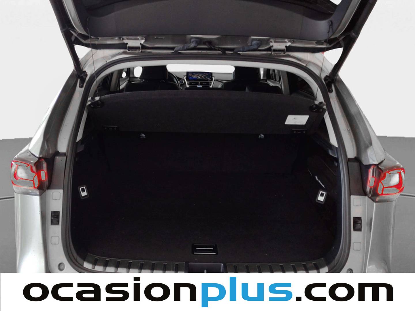 Fotos maletero Lexus NX Lexus NX NX 300h Executive Navigation 4WD (197 CV)