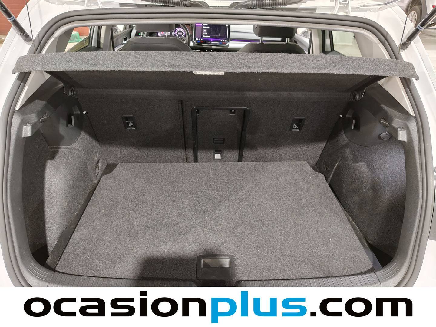 Fotos maletero Volkswagen Golf Volkswagen Golf ``Más`` 1.5 TSI (116 CV)