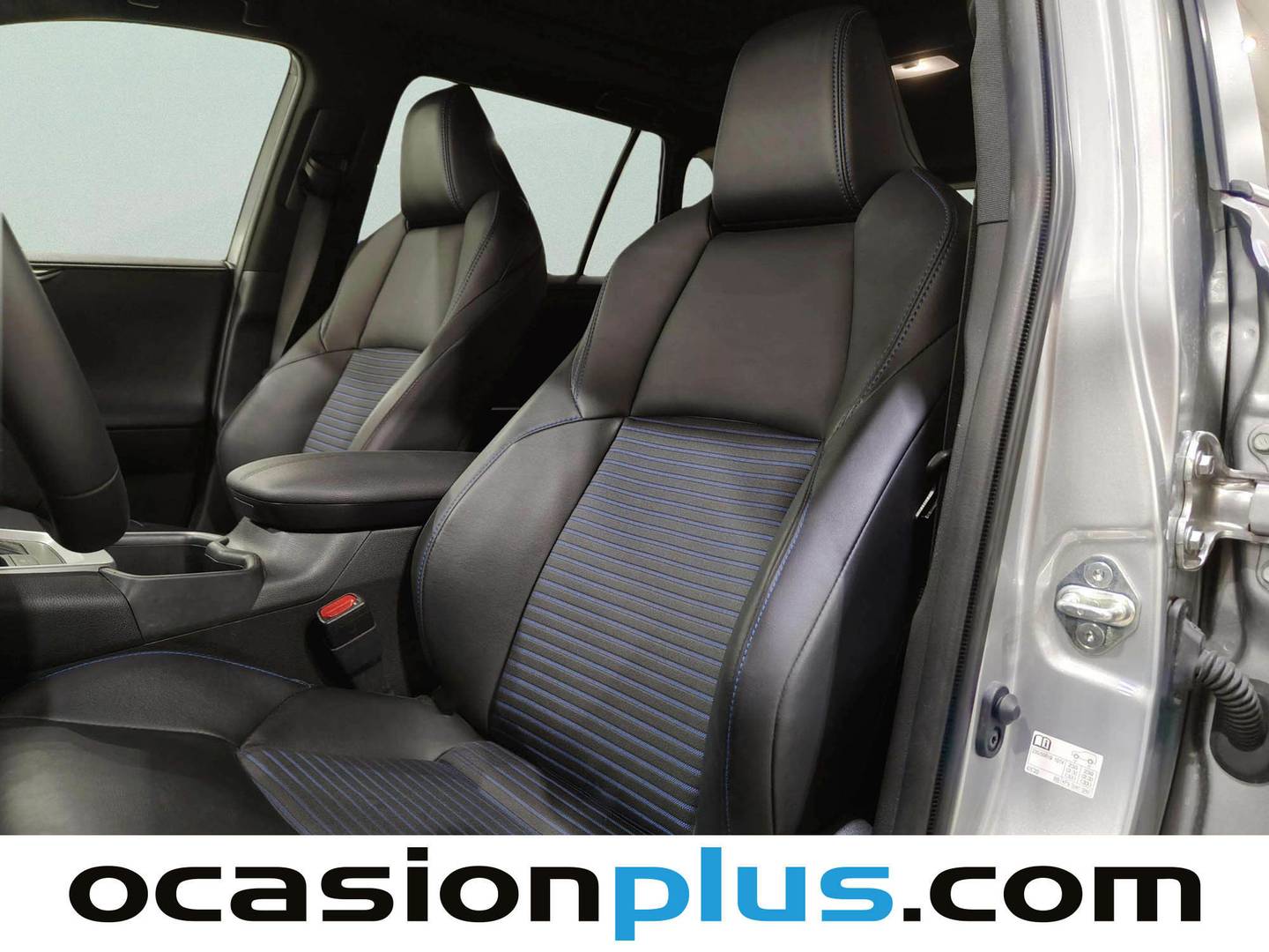 Equipamiento del Toyota Rav4 Toyota Rav4 2.5 hybrid 220H Style e-CVT (218 CV)