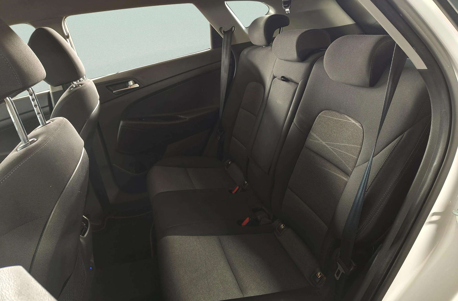 Hyundai Tucson 1.6 GDI SLE 4x2 - foto 13