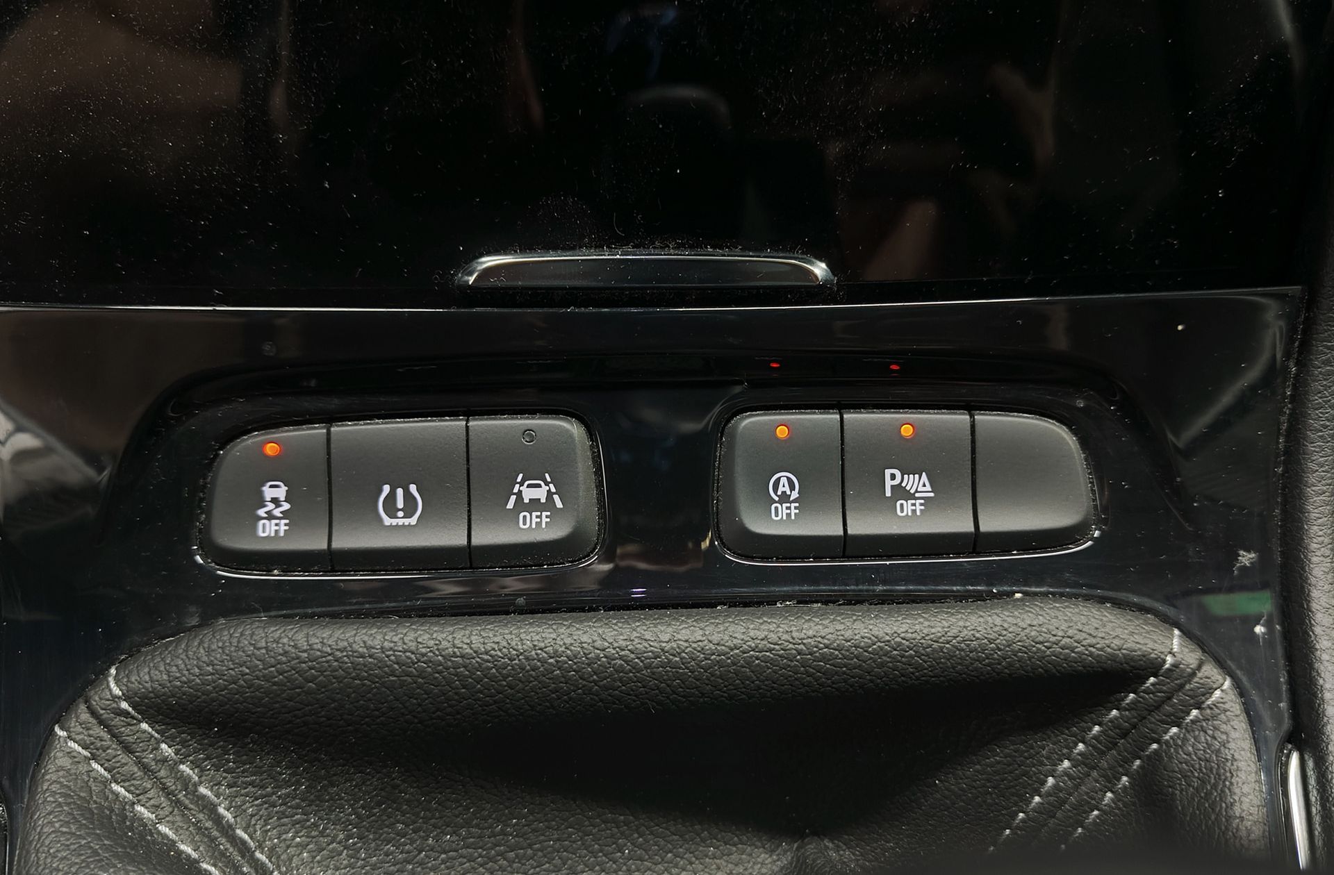 Opel Grandland 1.2 Turbo ecoTEC Excellence - foto 30