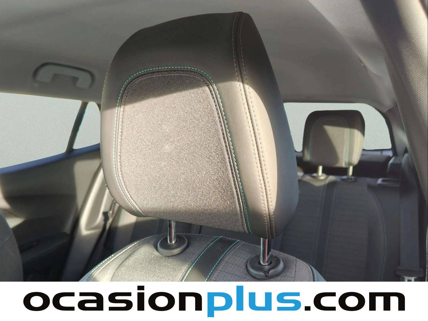 Foto Peugeot 2008 Peugeot 2008 PureTech 100 S&S Allure Pack (100 CV)