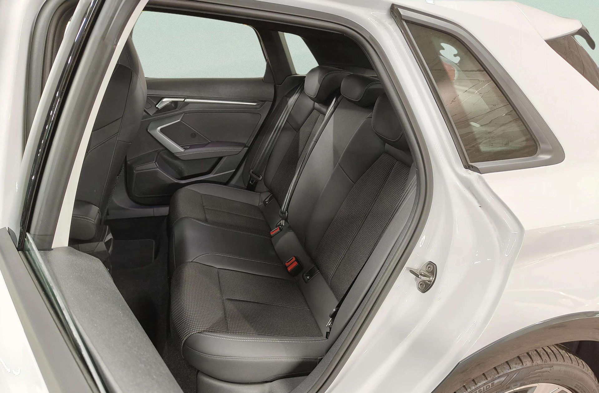 Audi A3 allstreet Genuine 35 TFSI S tronic Pack S-line - foto 14