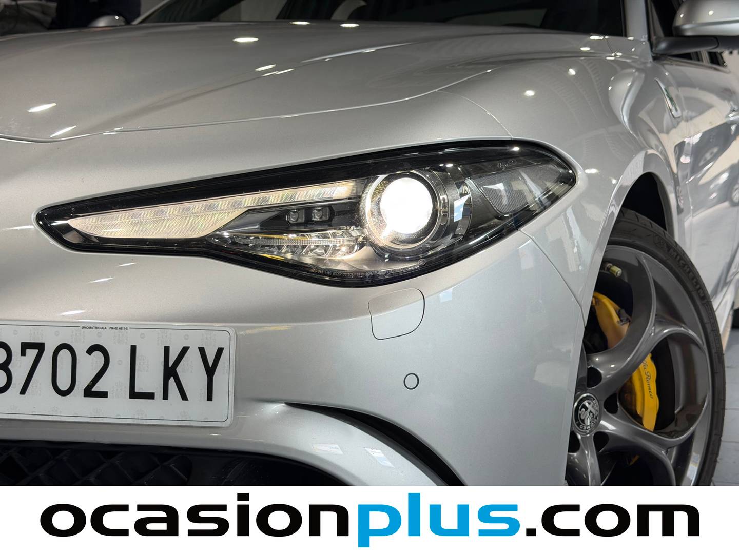 Extras del Alfa Romeo Giulia Alfa Romeo Giulia 2.9T V6 Quadrifoglio AT (510 CV)