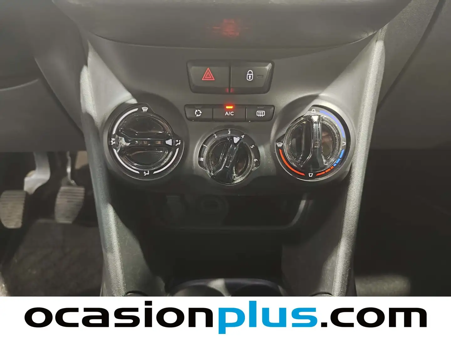 Foto Peugeot 2008 Peugeot 2008 BlueHDi 100 Style (100 CV)