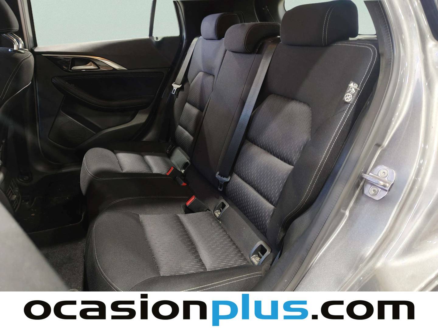 Foto asientos traseros Infiniti Q30 Infiniti Q30 1.6 TC Premium 7DCT (156 CV)