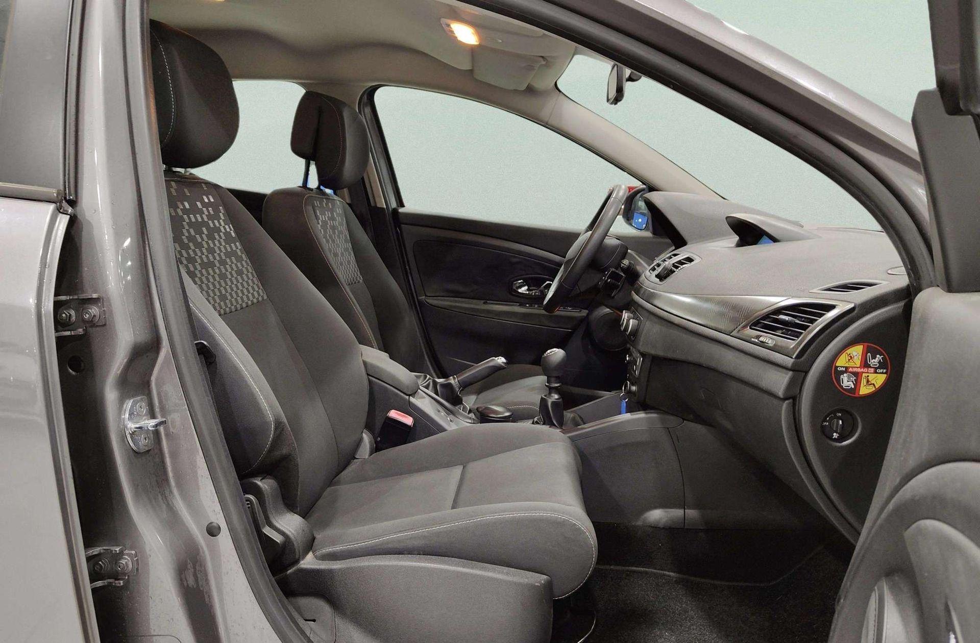 Renault Mégane Sport Tourer dCi 110 Expression eco2 - foto 14