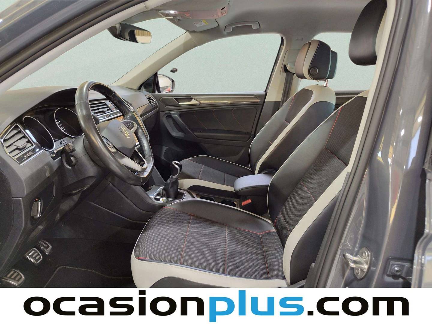 Foto asientos delanteros Volkswagen Tiguan Volkswagen Tiguan Urban Sport 1.5 TSI (130 CV)