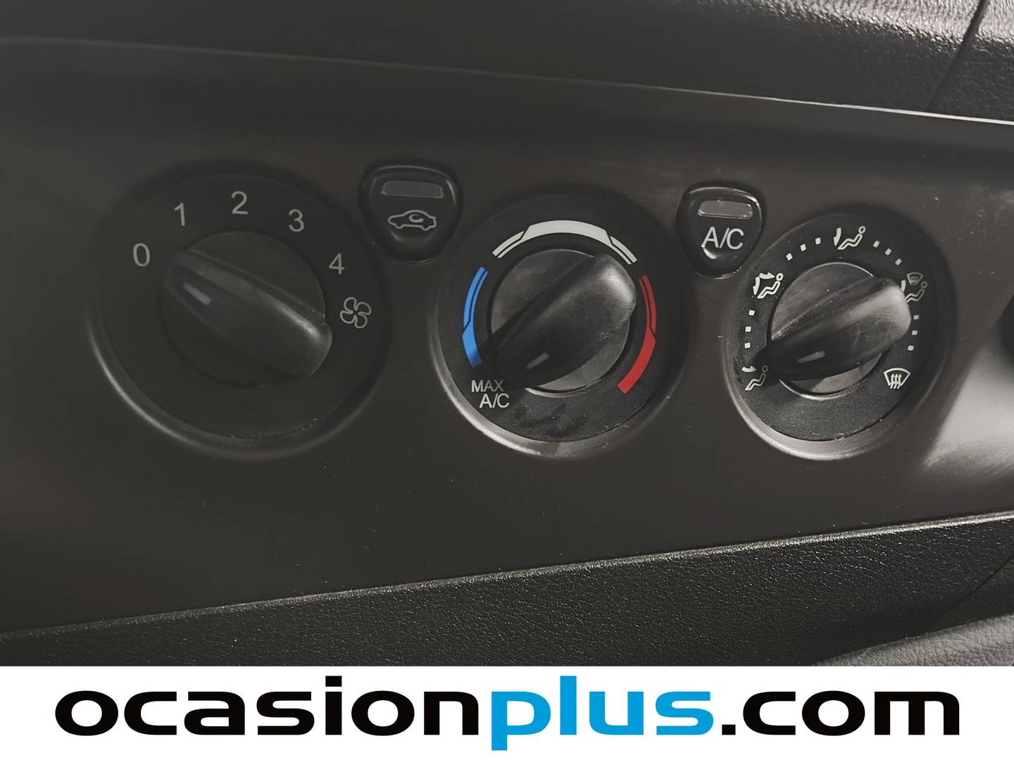 Ford Transit Custom Ford Transit Custom Kombi 2.0 TDCI 310 L1 Trend (130 CV) 8 Plazas al mejor precio