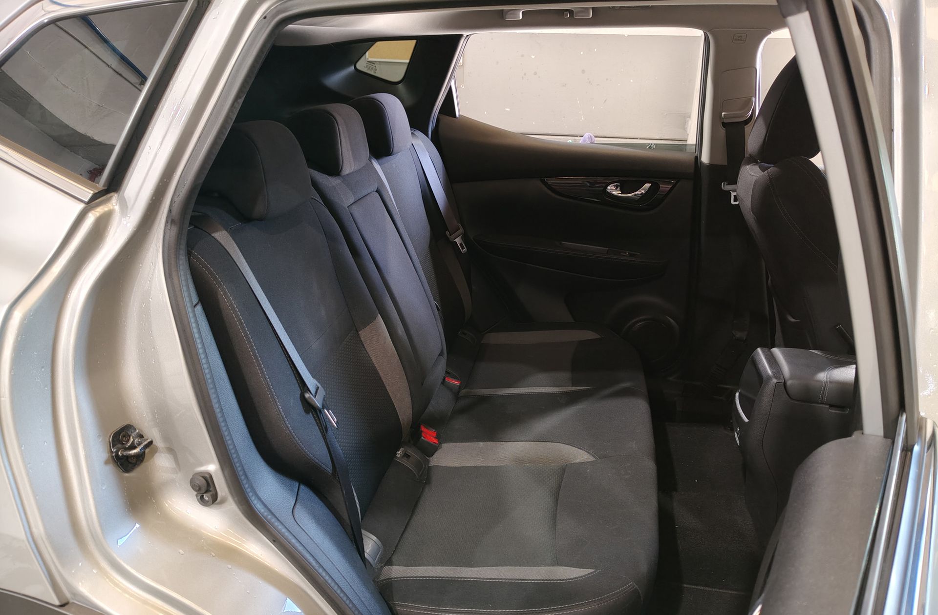 Nissan Qashqai DIG-T 160 N-Connecta 4x2 DCT - foto 16