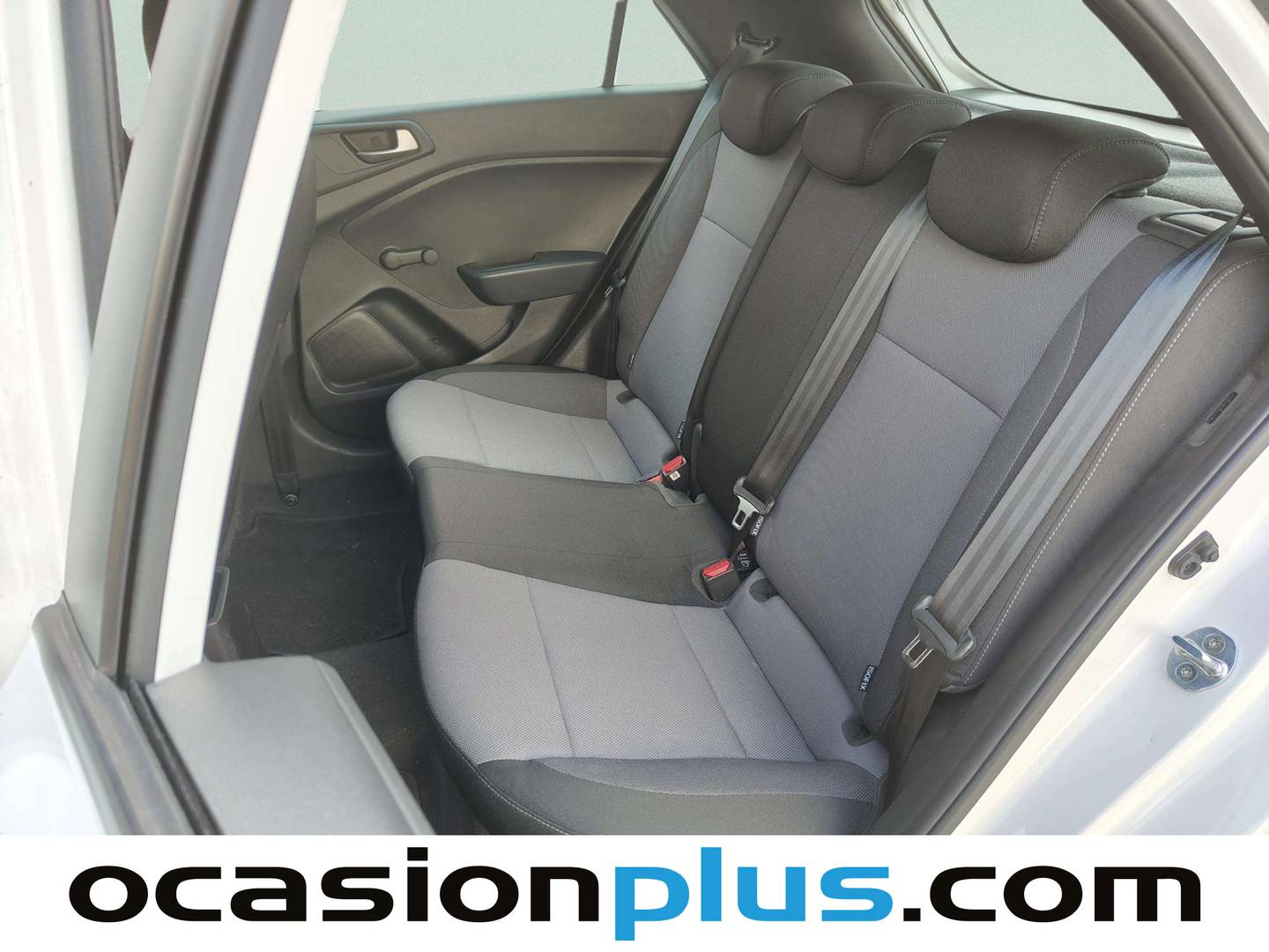 Foto asientos traseros Hyundai i20 Hyundai i20 1.1 CRDI Go! (75 CV)