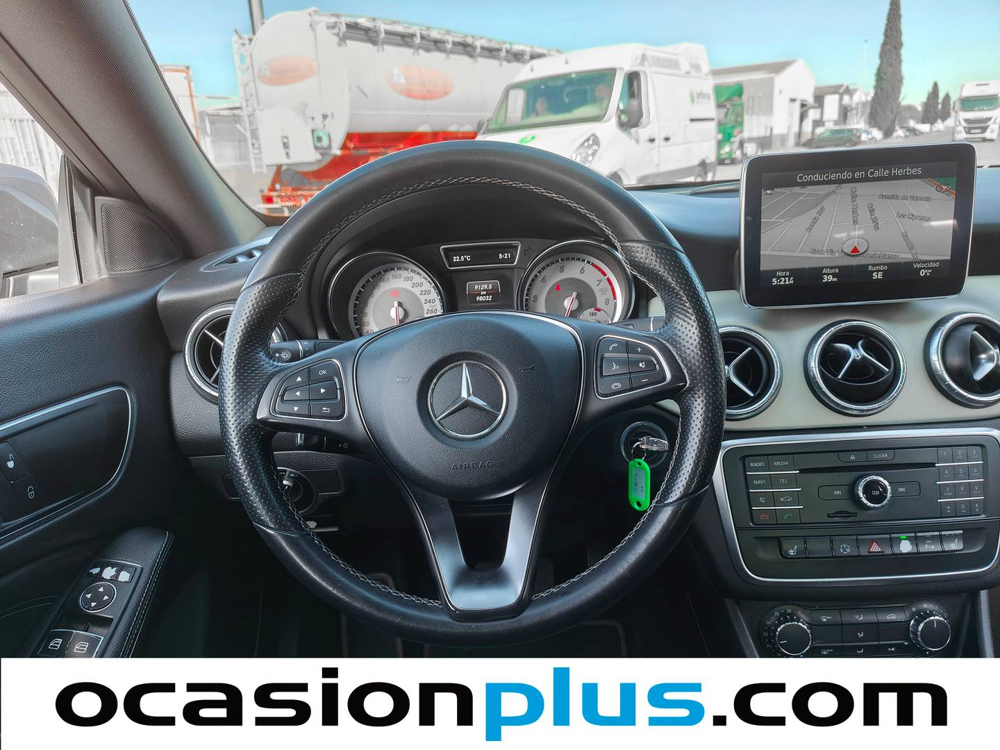 Mercedes CLA Mercedes CLA 180 Urban (122 CV) automático