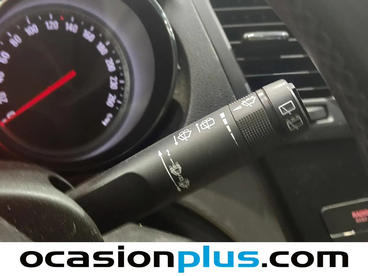 Foto Opel Insignia Opel Insignia 1.8 16v Edition (140 CV)