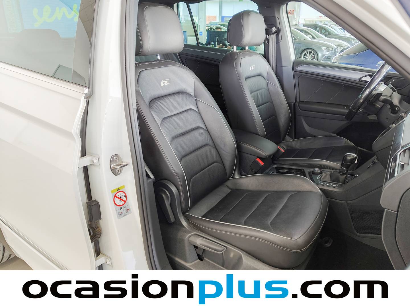 Foto Volkswagen Tiguan Volkswagen Tiguan Sport 2.0 TSI 4Motion (190 CV) DSG Pack R-Line