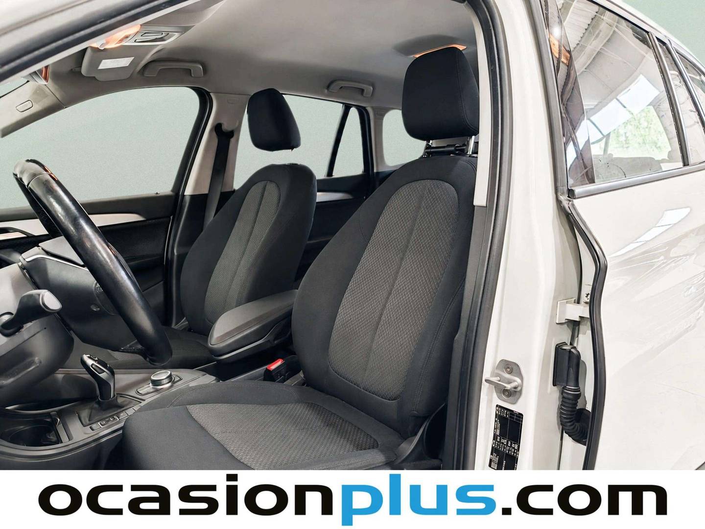 Foto asientos delanteros BMW X1 BMW X1 sDrive18d (150 CV)