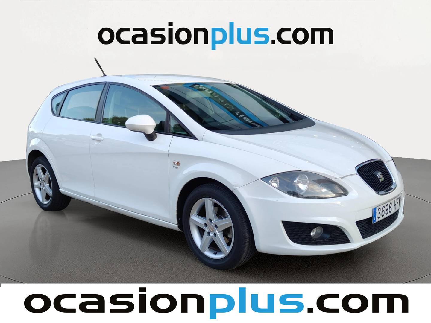 Foto delantera Seat León Seat León 1.2 TSI Reference Copa (105 CV) derecha