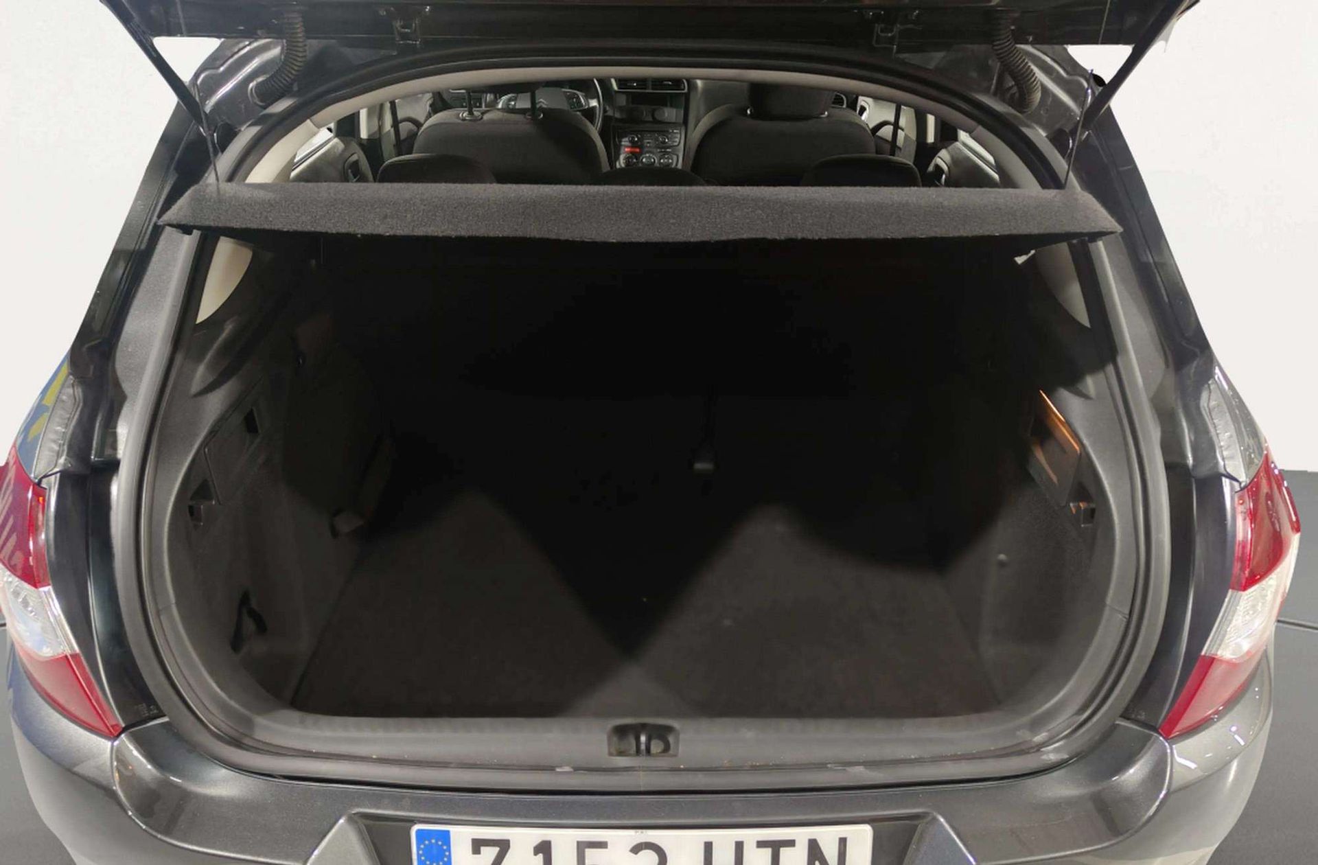 Citroën C4 1.6 HDi Tonic - foto 12