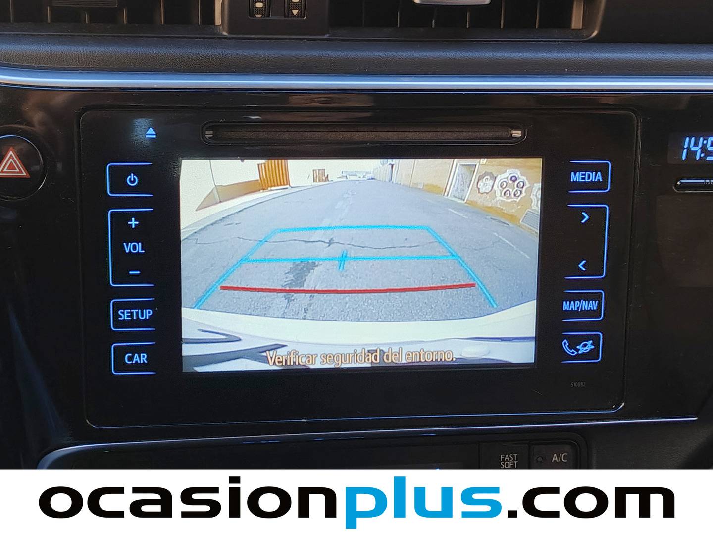 Foto Toyota Auris Toyota Auris 140H Touring Sports Active (136 CV)