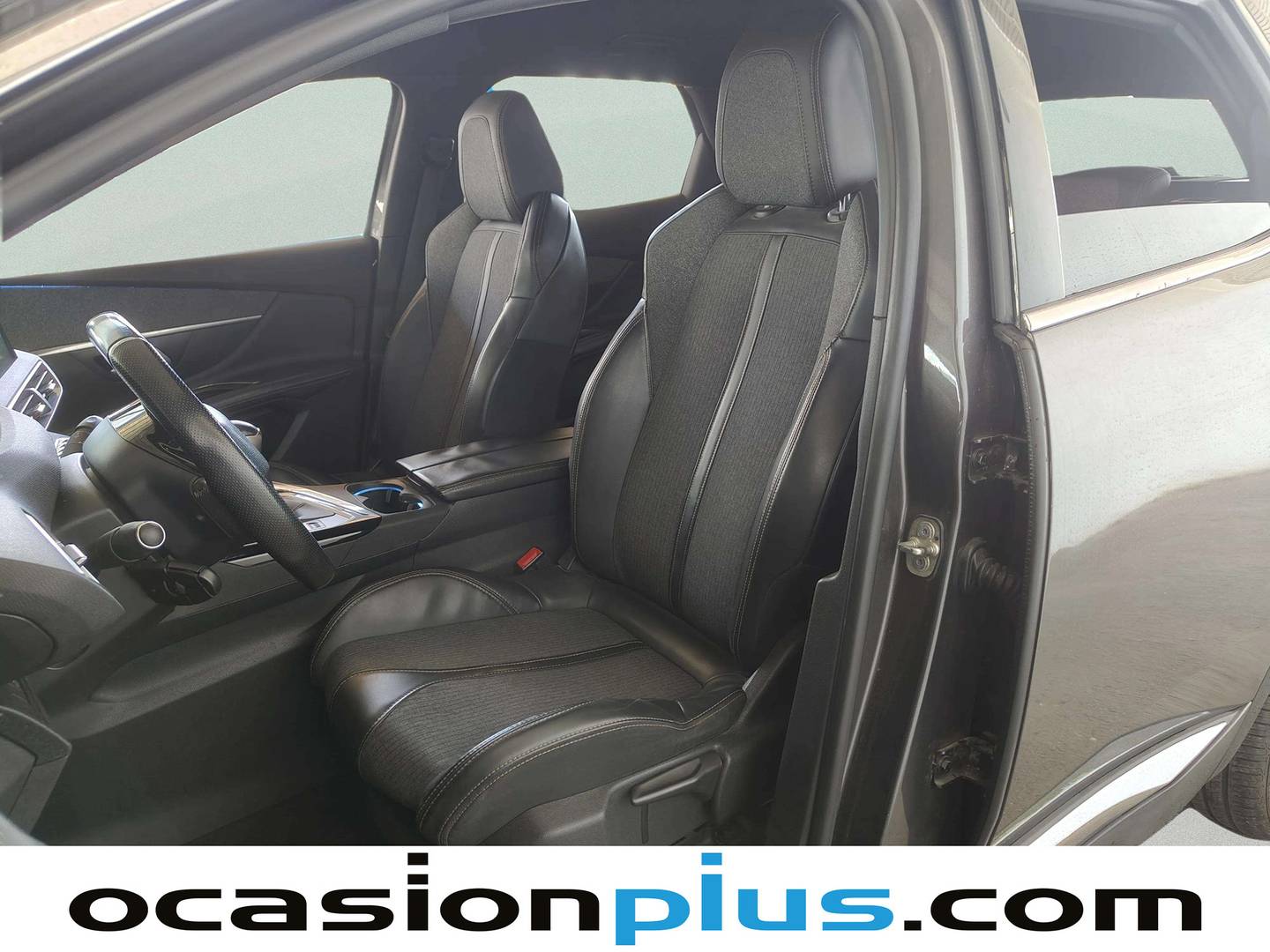 Foto asientos delanteros Peugeot 3008 Peugeot 3008 BlueHDi 150 S&S GT Line (150 CV)