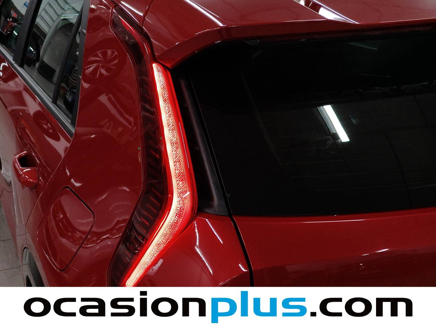 Foto KIA Niro Kia Niro 1.6 GDi HEV Drive (129 CV)