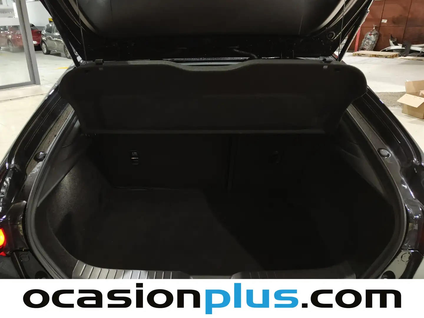 Foto Mazda Mazda3 Mazda Mazda 3 2.5L E-SKY G MHEV Prime-line (140 CV)