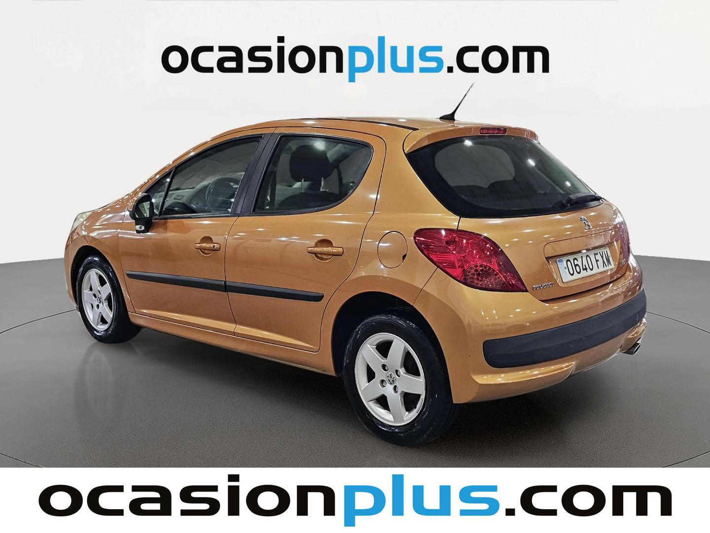 Foto trasera Peugeot 207 Peugeot 207 1.4 VTi Sport 16v (95 CV) izquierda