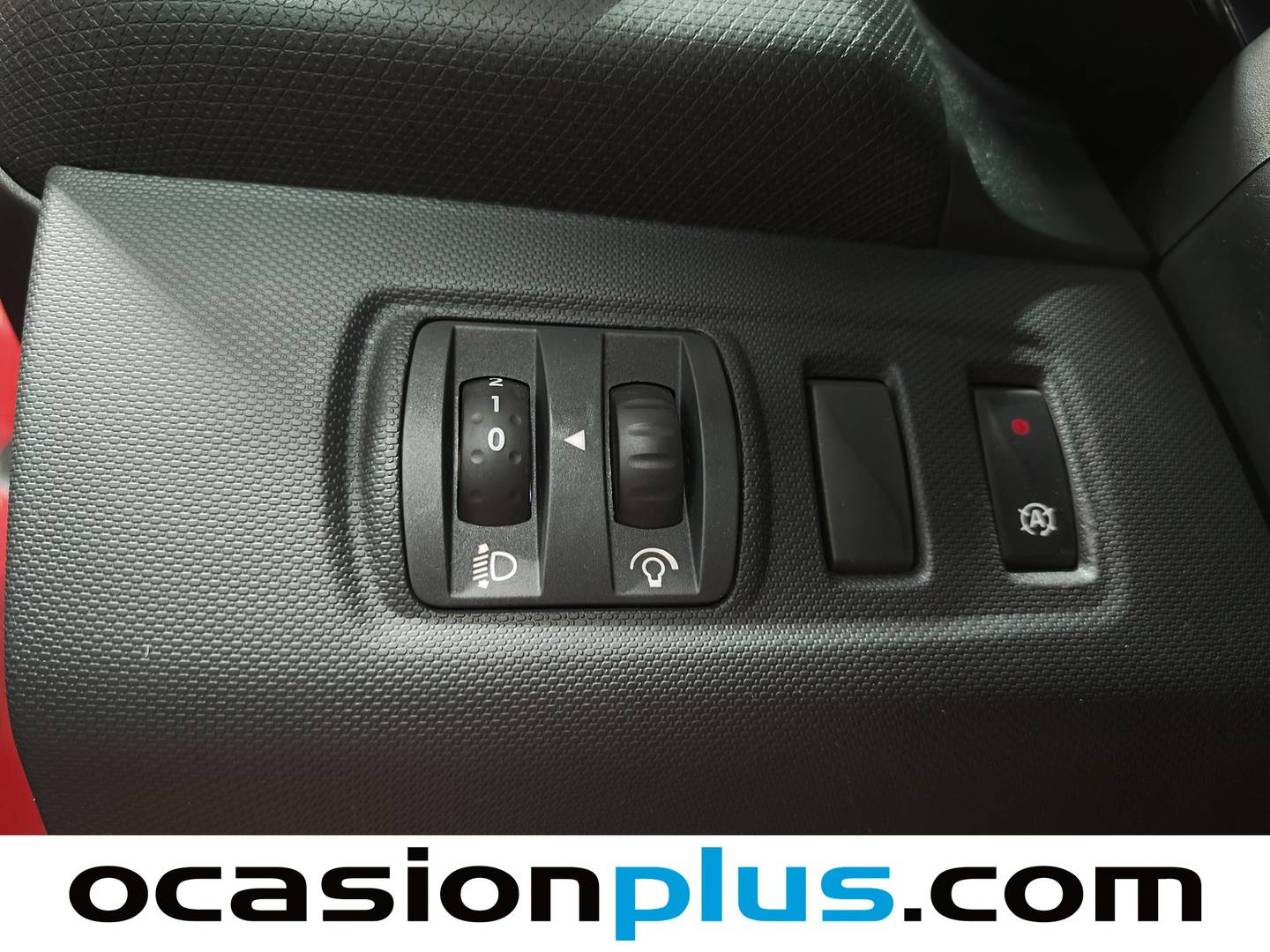 Equipamiento del Renault Clio Renault Clio Dynamique Energy TCe (90 CV)