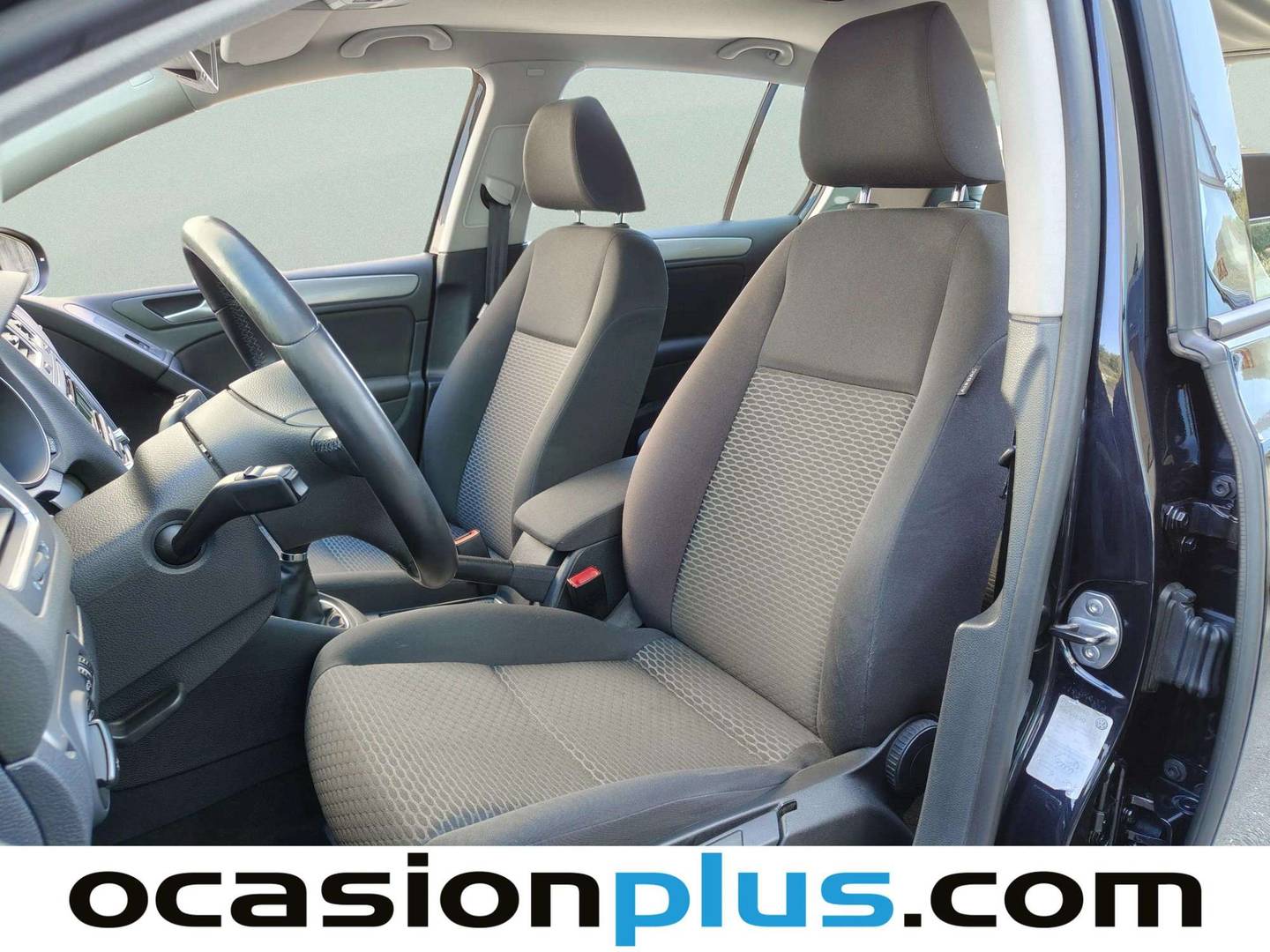 Foto asientos delanteros Volkswagen Golf Volkswagen Golf Advance Rabbit 1.2 TSI (105 CV)