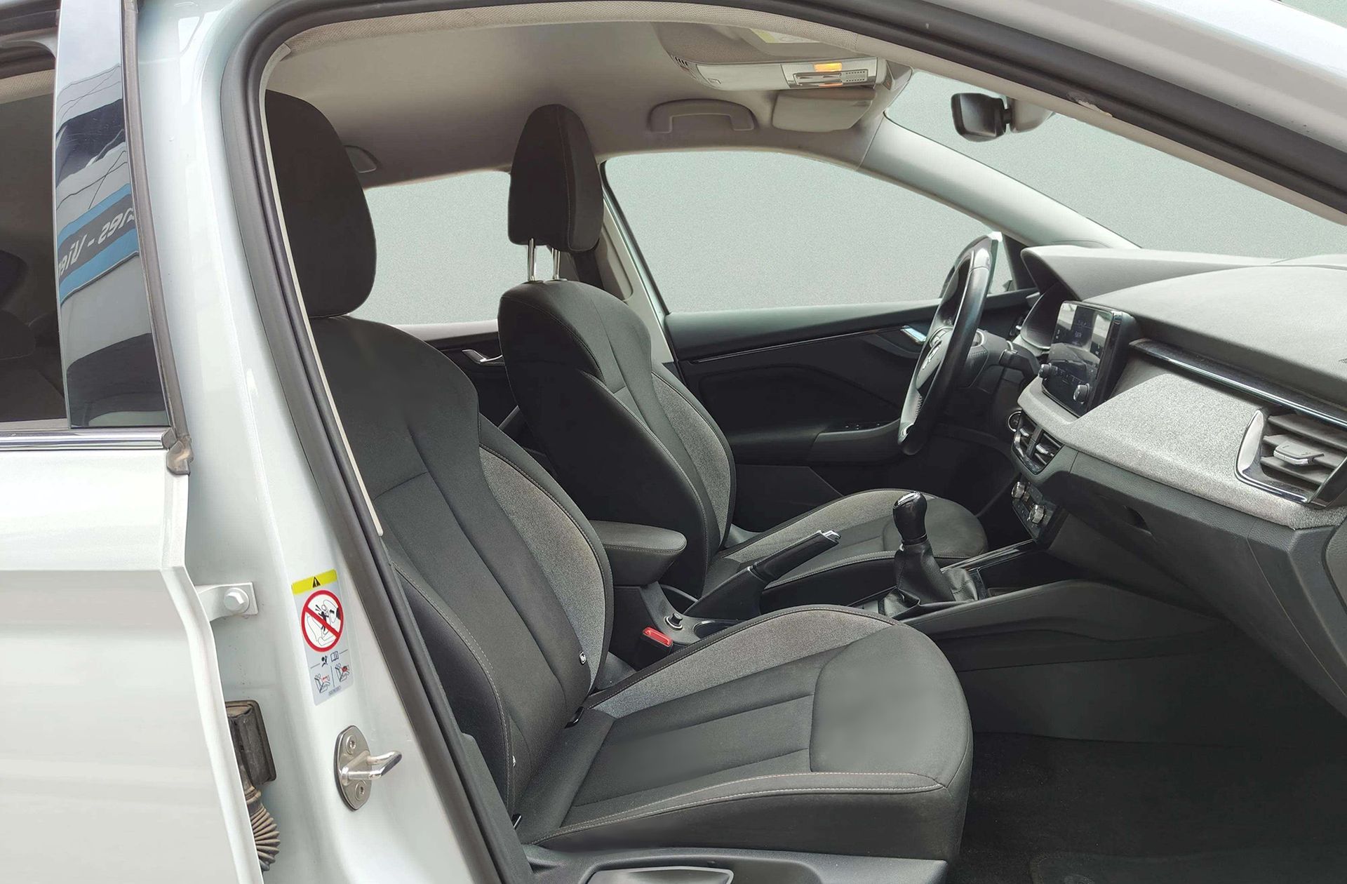 Škoda Scala 1.0 TSI Selection - foto 18