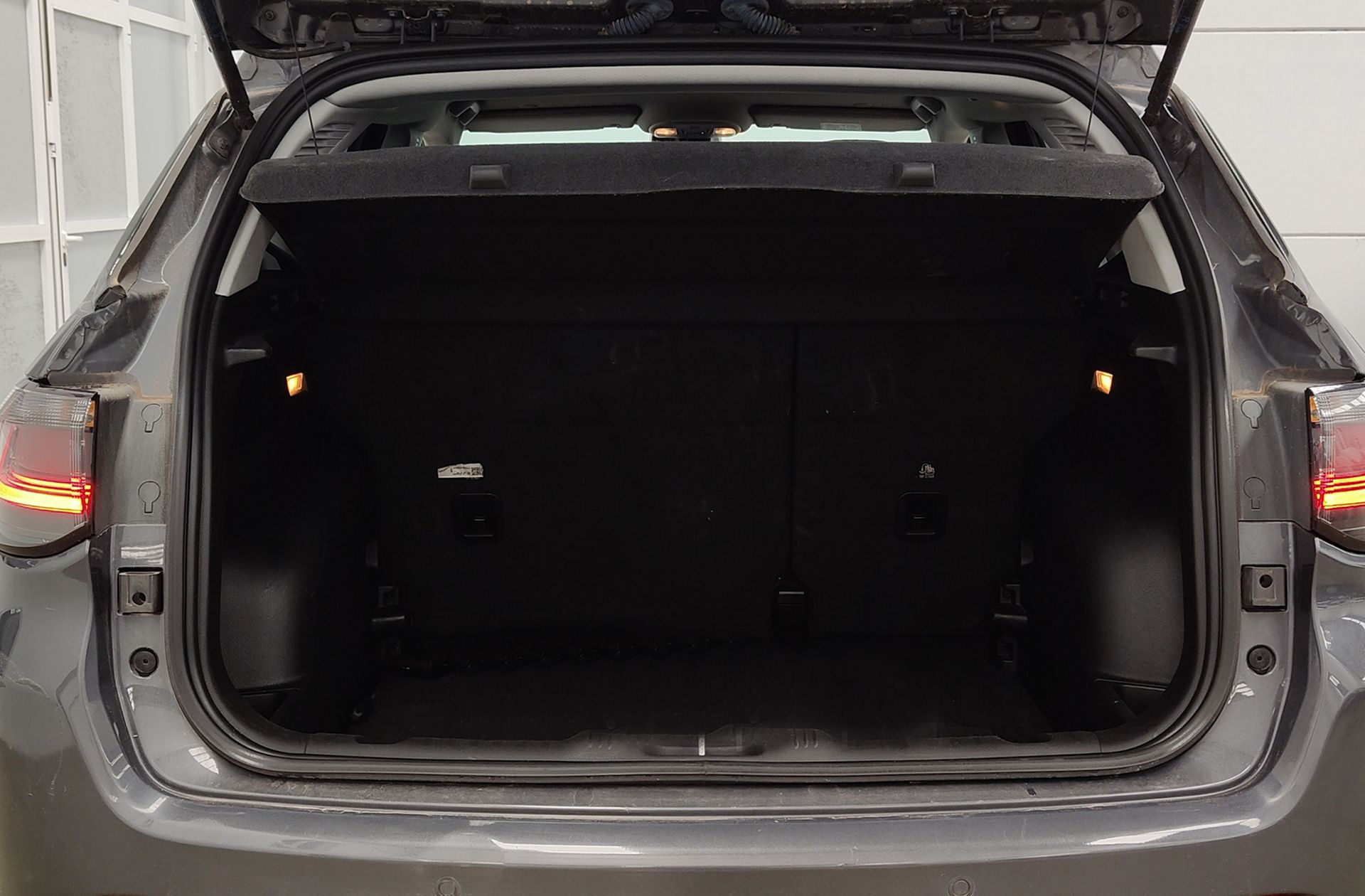 Jeep Compass 1.3 Gse Night Eagle FWD - foto 22