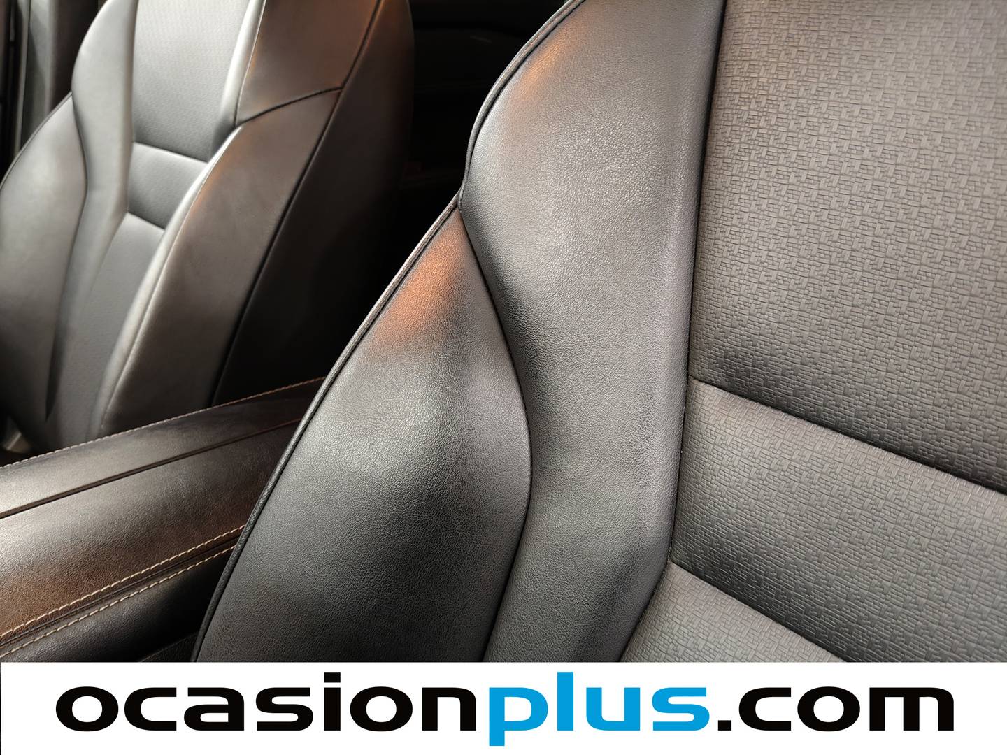 Extras y acabados del Nissan X-TRAIL Nissan X-Trail 1.5 e-4ORCE N-Connecta 4X4 AT (213 CV) 7 Plazas