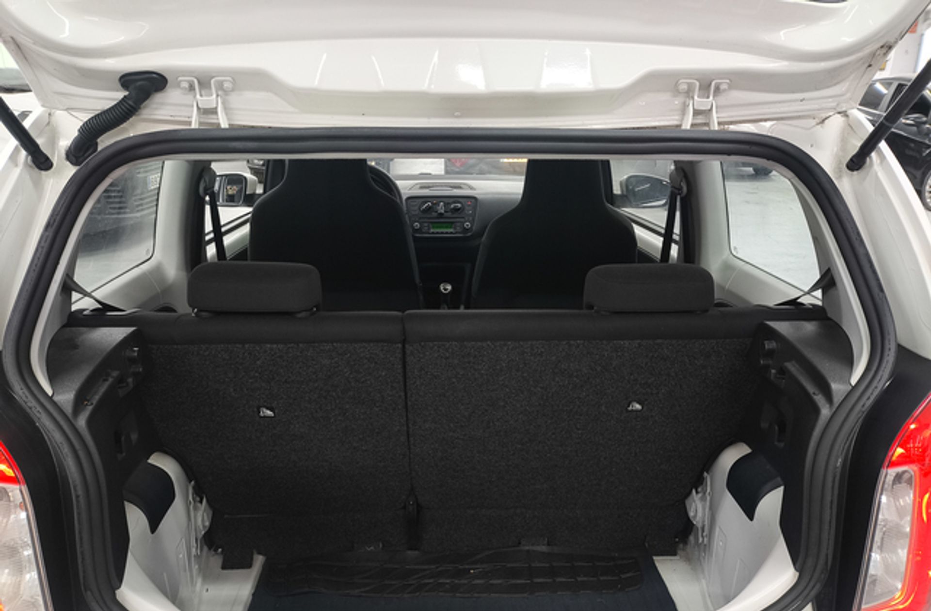 Škoda Citigo 1.0 MPI Ambition - foto 12