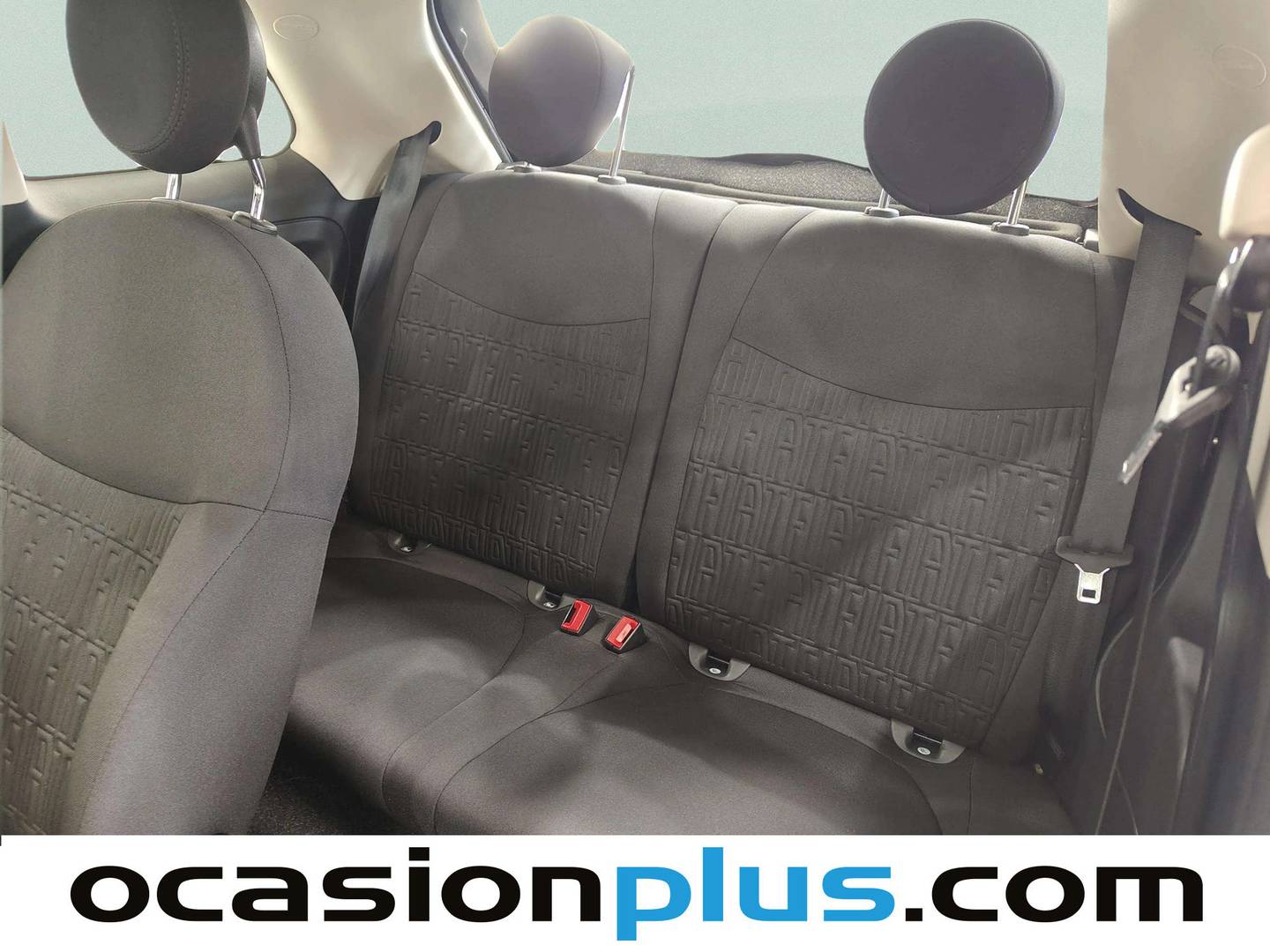 Foto asientos traseros Fiat 500 Fiat 500 1.0 Hybrid Dolcevita (70 CV)