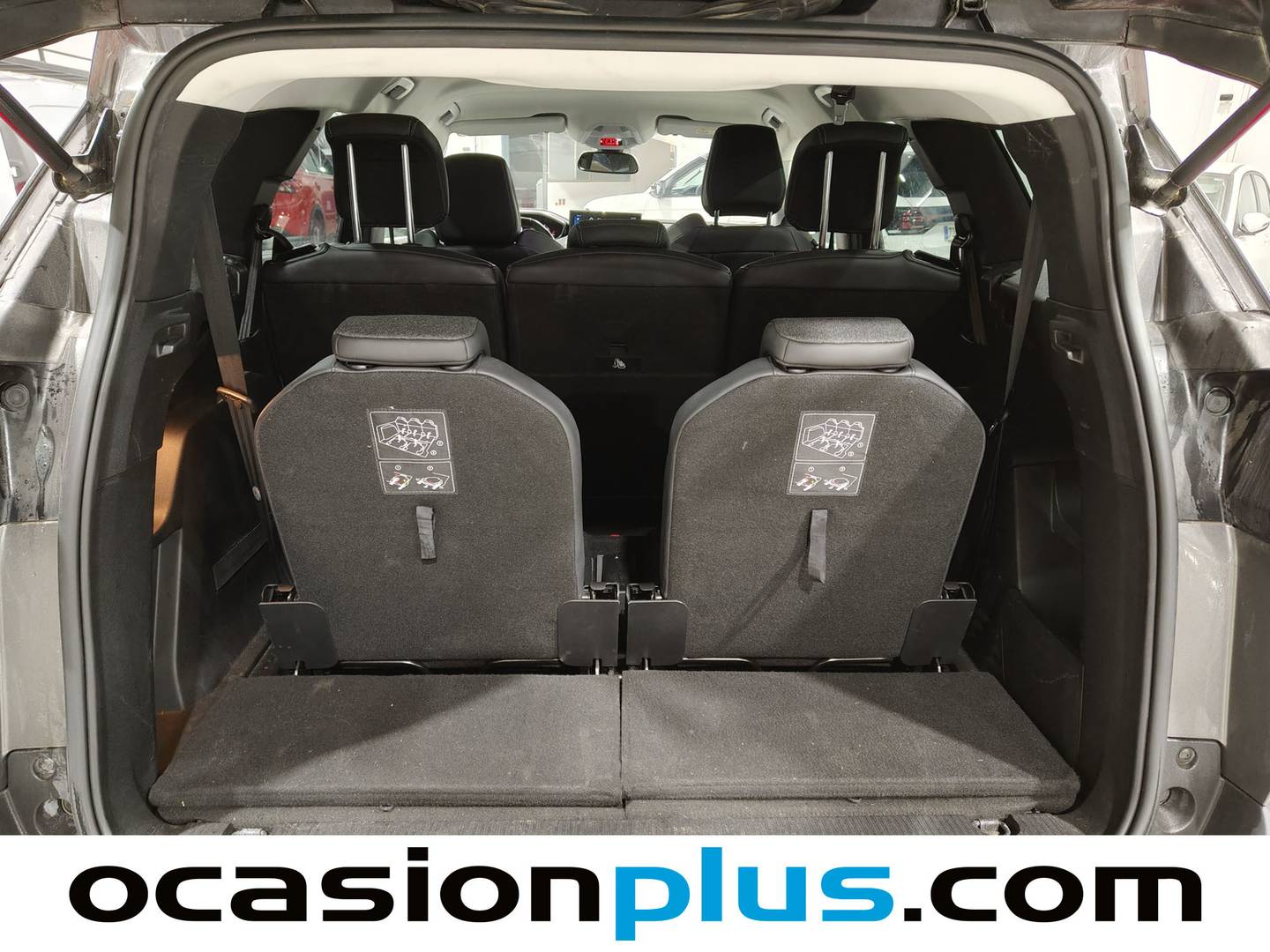 Peugeot 5008 Peugeot 5008 PureTech 130 S&S Allure EAT8 (130 CV) automático