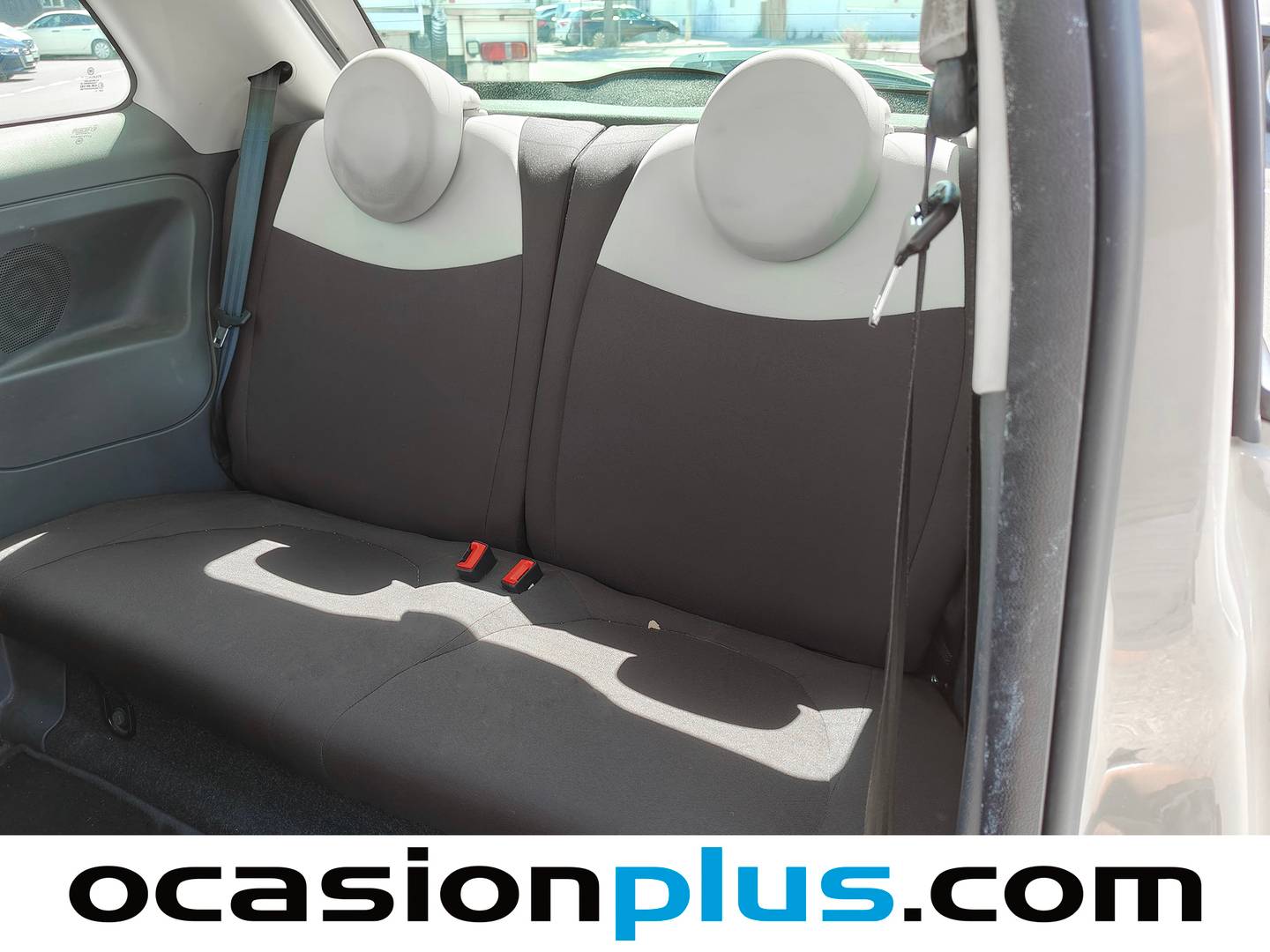 Foto asientos traseros Fiat 500 Fiat 500 1.2 8v Color Therapy (69 CV)