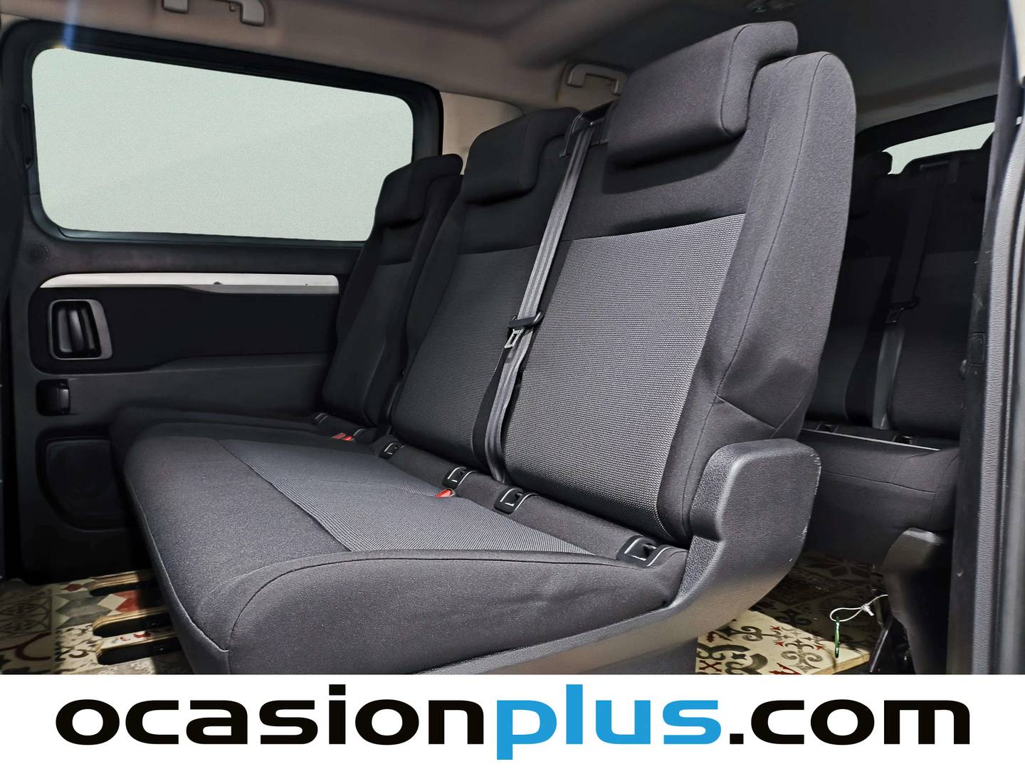 Fotos maletero Peugeot Traveller Peugeot Traveller 1.6 BlueHDi Business Long (115 CV) 9 Plazas