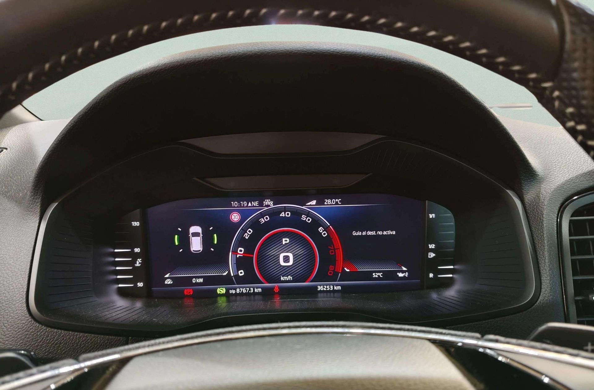 Škoda Karoq 1.5 TSI ACT Sportline DSG - foto 29