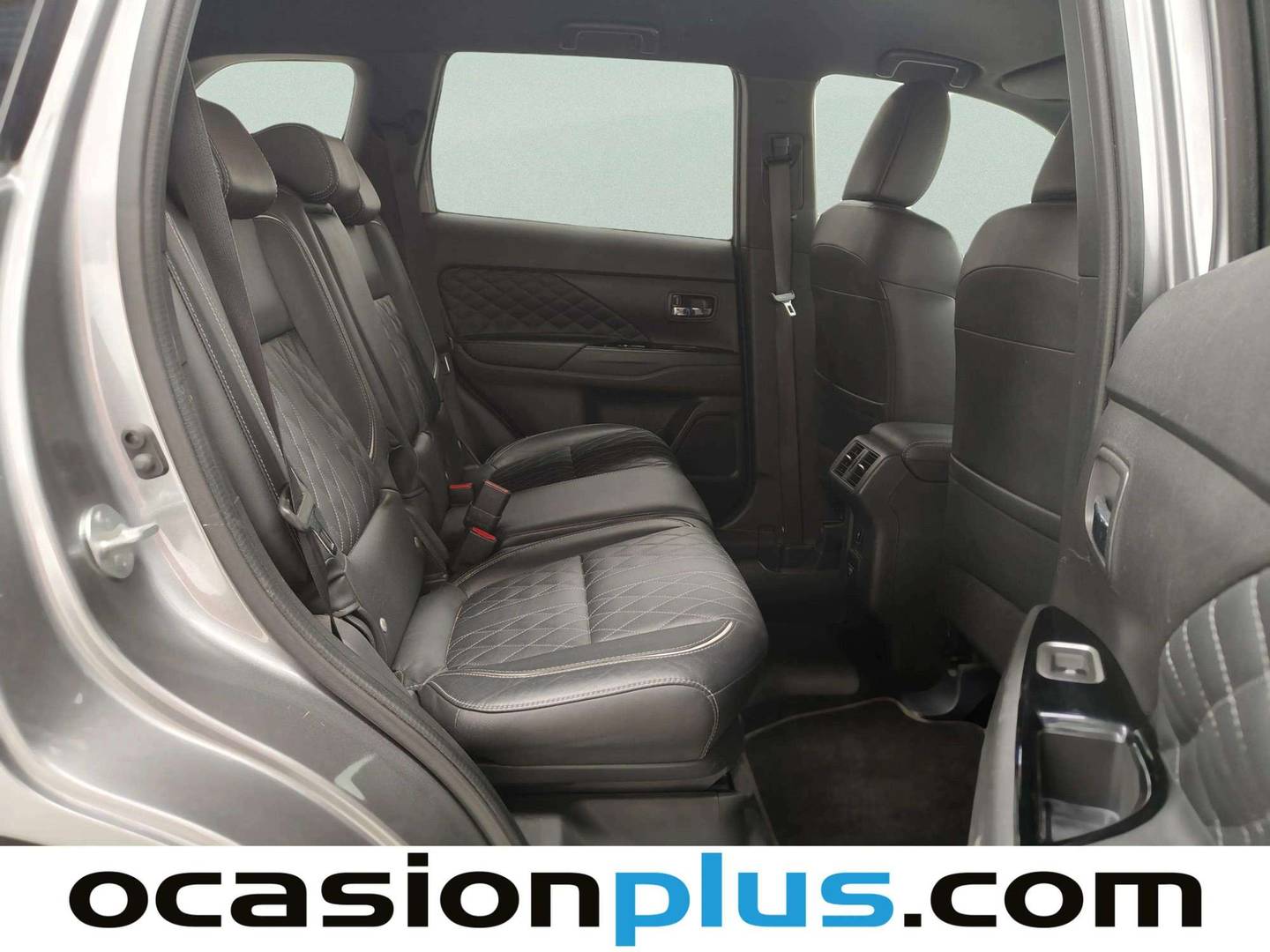 Mitsubishi Outlander Mitsubishi Outlander 2.4 PHEV Kaiteki 4WD Auto (224 CV) seminuevo