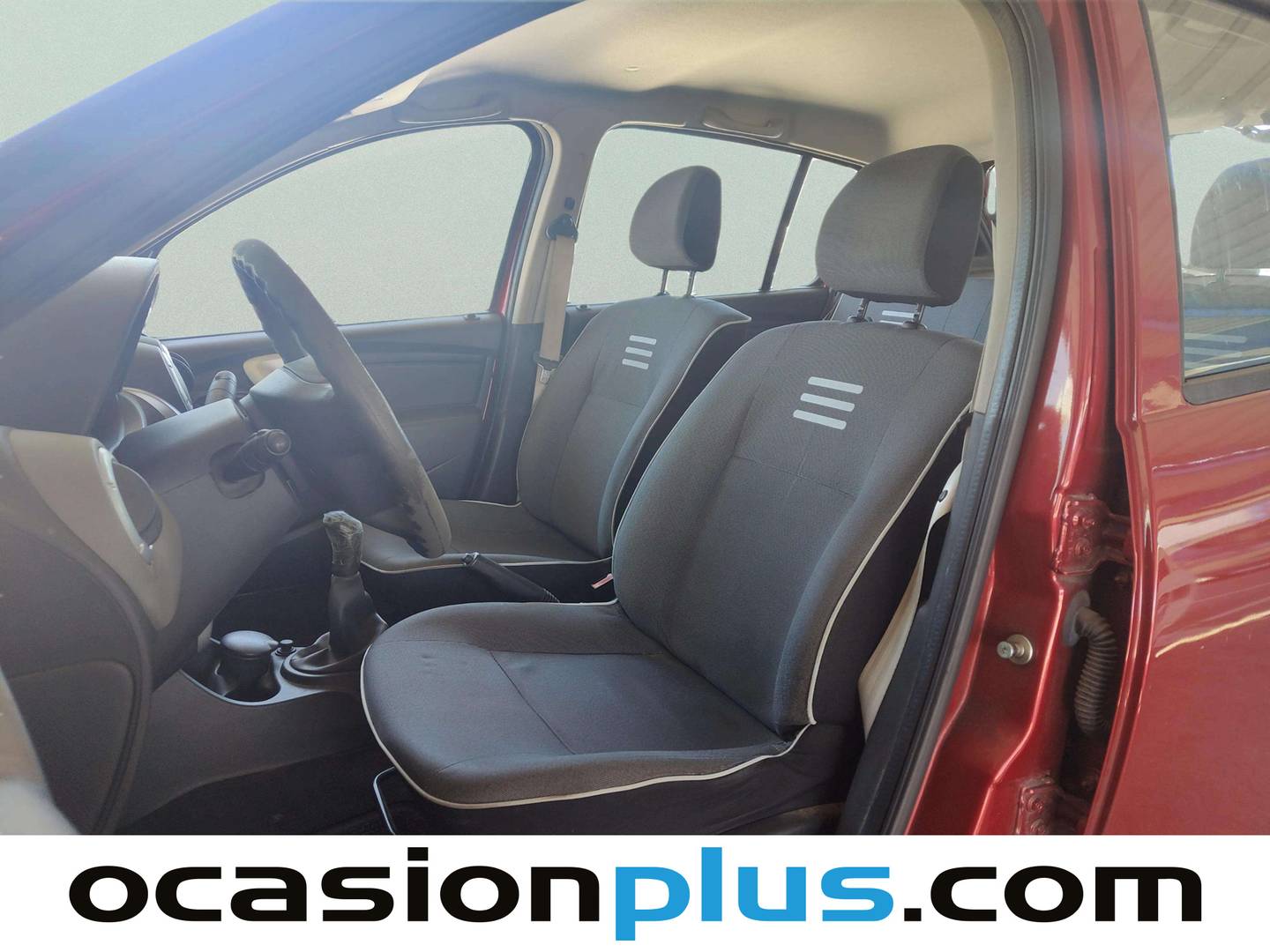 Foto asientos delanteros Dacia Sandero Dacia Sandero 1.2 16v Podium (75 CV)