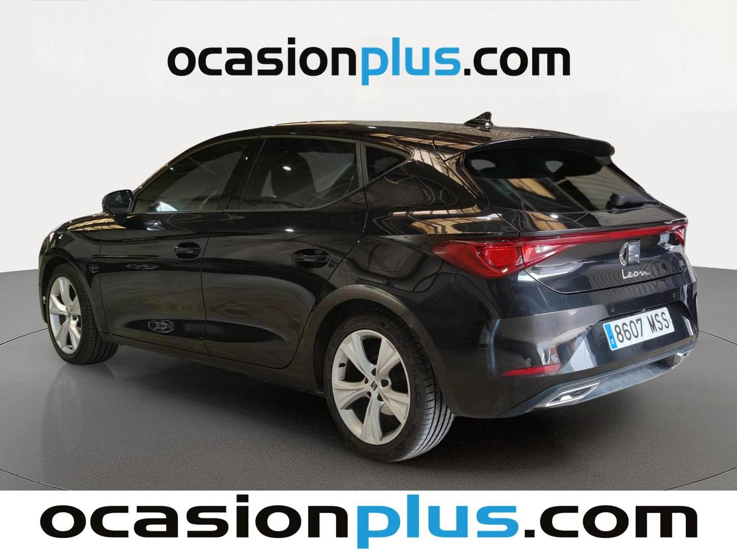 Foto trasera Seat León Seat León 1.0 TSI S&S FR 25 Aniversario (110 CV) izquierda
