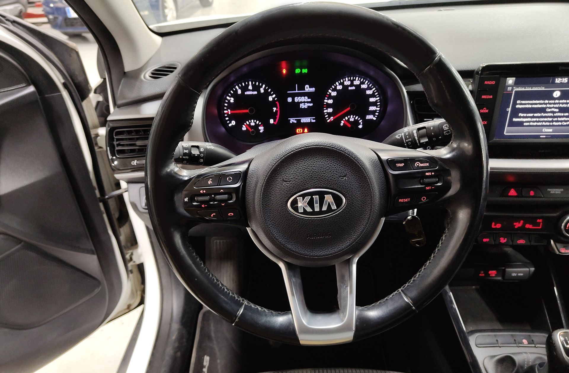 Kia Stonic 1.0 T-GDi Eco-Dynamic Drive - foto 22