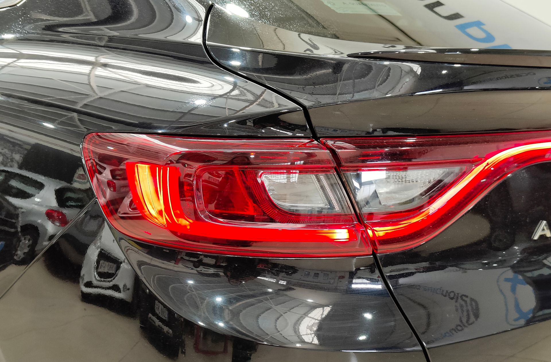 Renault Arkana Zen TCe 140 Mild Hybrid EDC - foto 16