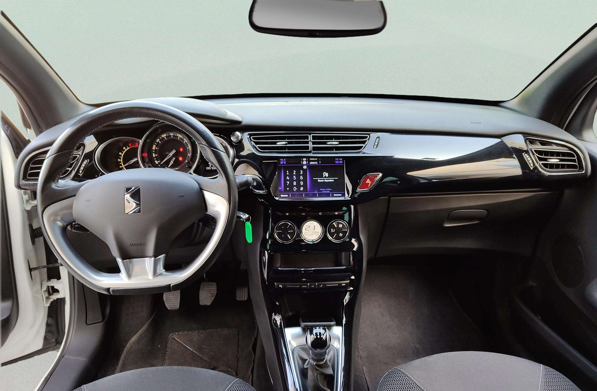 DS 3 BlueHDi 100 Style - foto 7