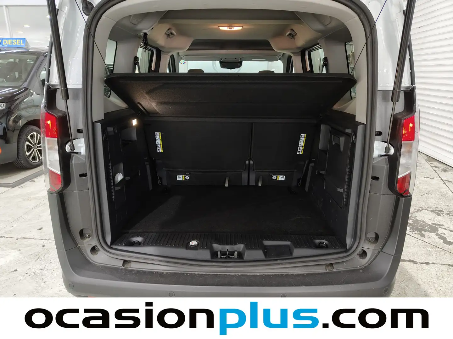 Foto Ford Tourneo Courier Ford Tourneo Courier 1.0 Ecoboost Active (125 CV)