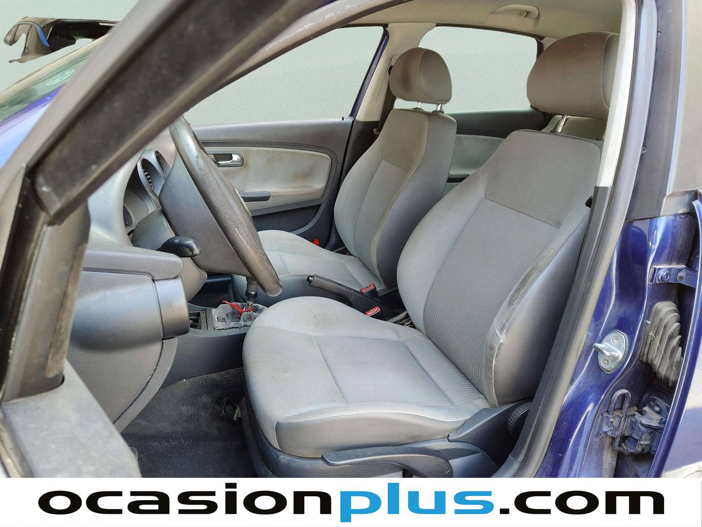 Foto asientos delanteros Seat Ibiza Seat Ibiza 1.4i 16v 100 CV SIGNA