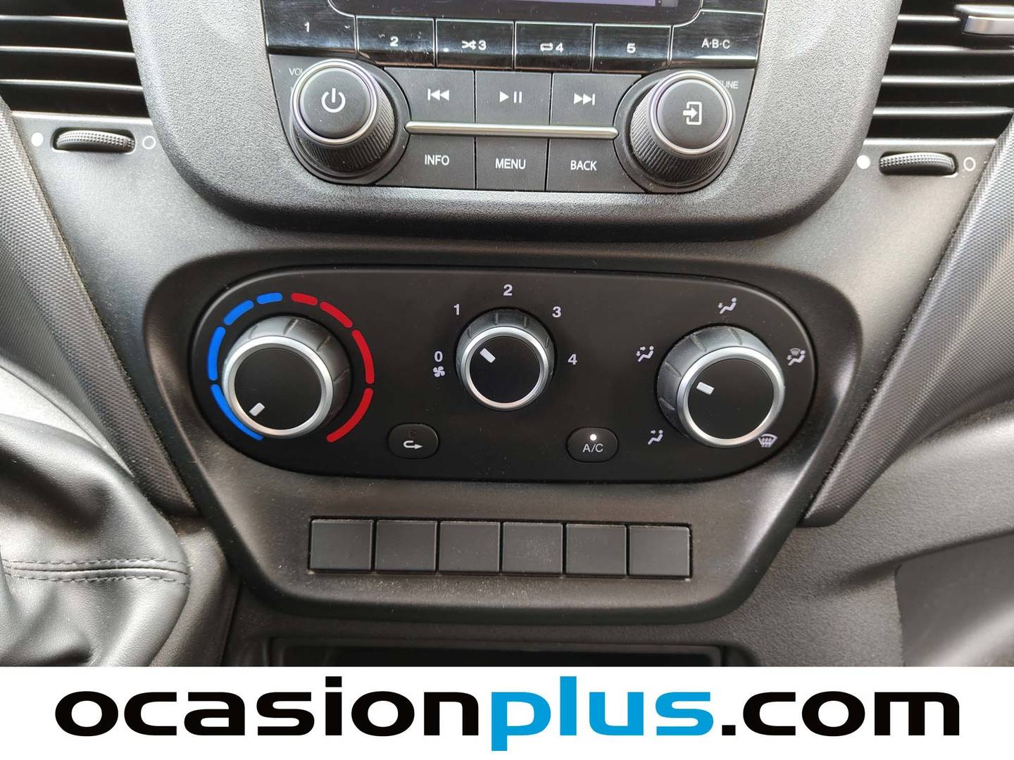 Foto Iveco Daily Iveco Daily 35S 14N A8 V 3520L/H2 12 M3 CNG ( 136 CV )